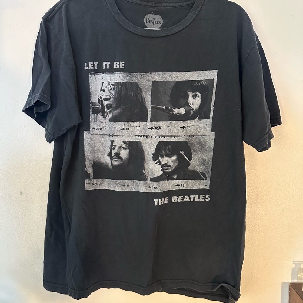 Vintage 2011 The Beatles Black Graphic T-Shirt Adult Large
